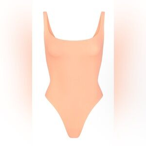 SKIMS SQUARE NECK BODYSUIT 2X